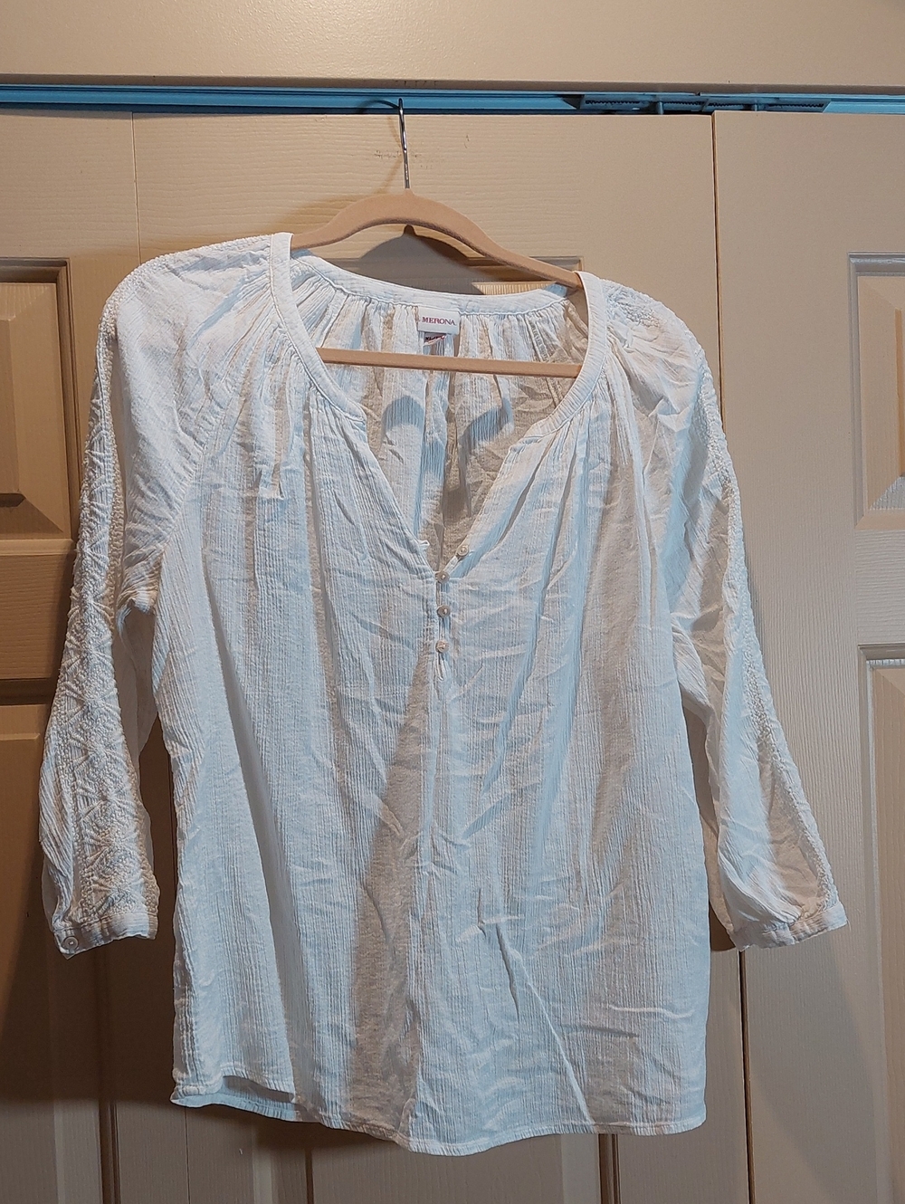 Merona White Embroidered Cotton Peasant Blouse
